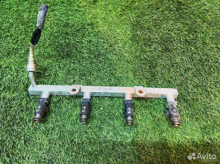 Рампа топливная Chevrolet Aveo T250 2008