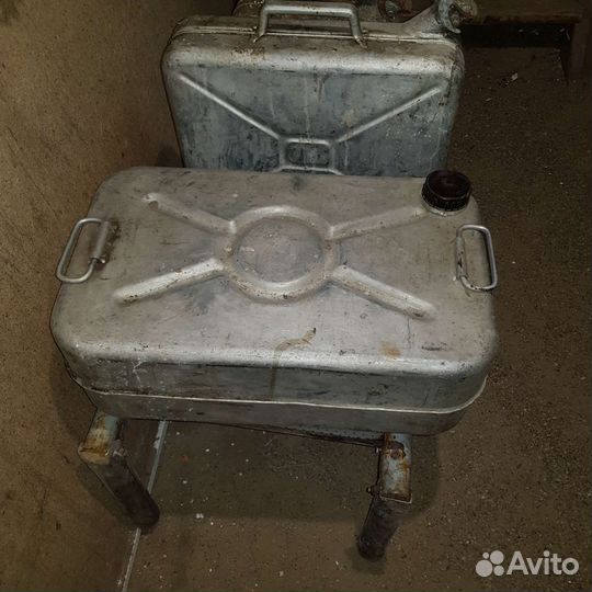 Канистра алюминиевая