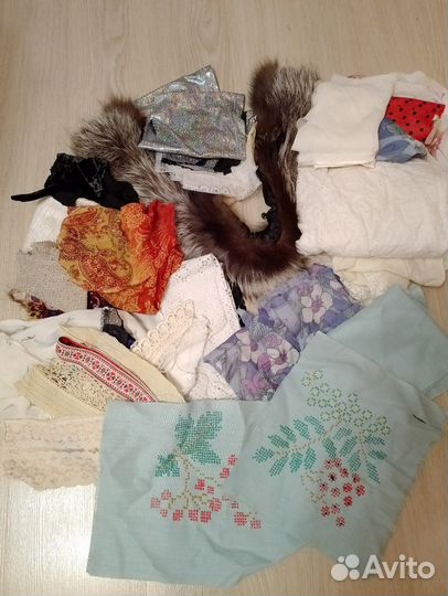 Лоскутки,кружево (остатки),мех