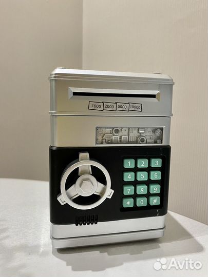 Копилка новая подарок