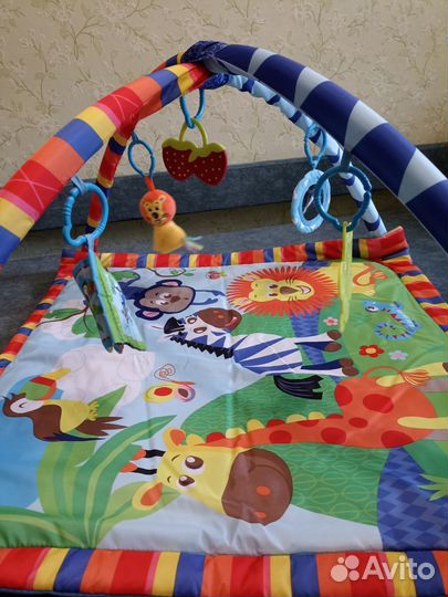 Развивающий коврик