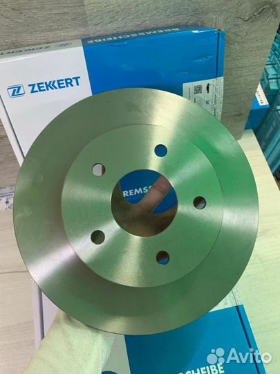 Диск тормозной задний Nissan Primera, Almera Tino