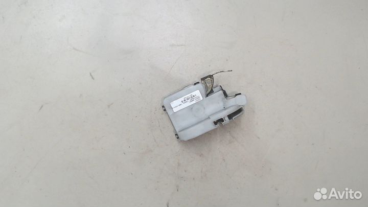 Замок двери Volkswagen Caddy, 2002