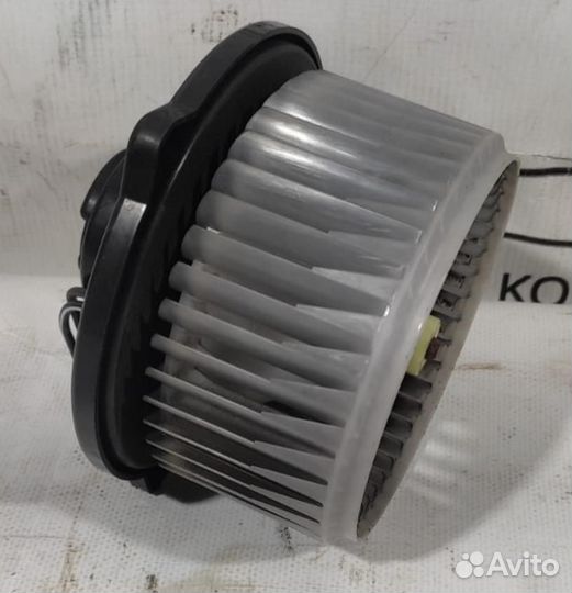 Моторчик печки Toyota RAV 4