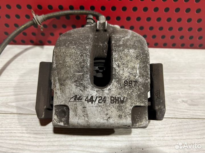 Суппорт задний левый Bmw X5 F15 2017