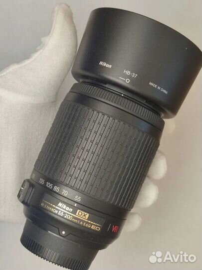 Nikon AF-S DX nikkor 55-200mm ED VR