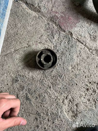 Запчасти бмв е30