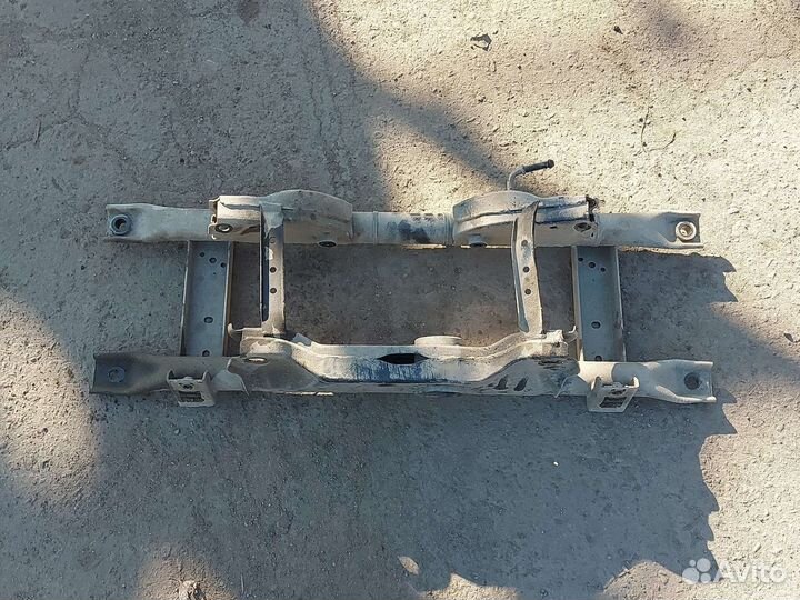 Подрамник задний renault duster 4 WD DCI