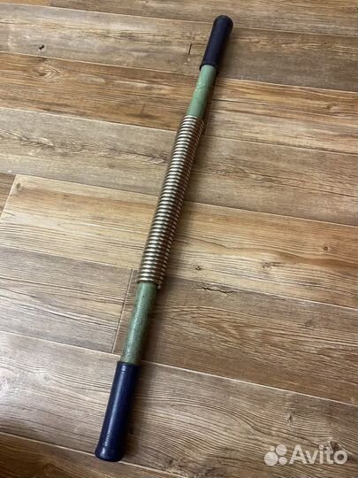 Эспандер пружинный СССР для рук