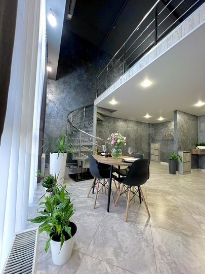 2-к. квартира, 60 м², 2/2 эт.