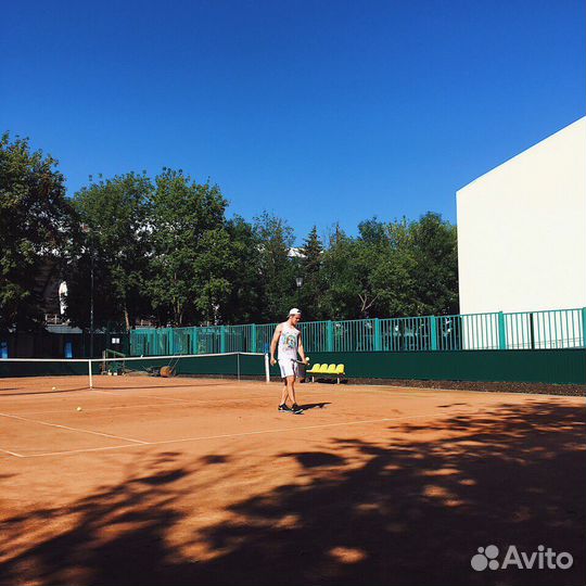 Тренер по теннису