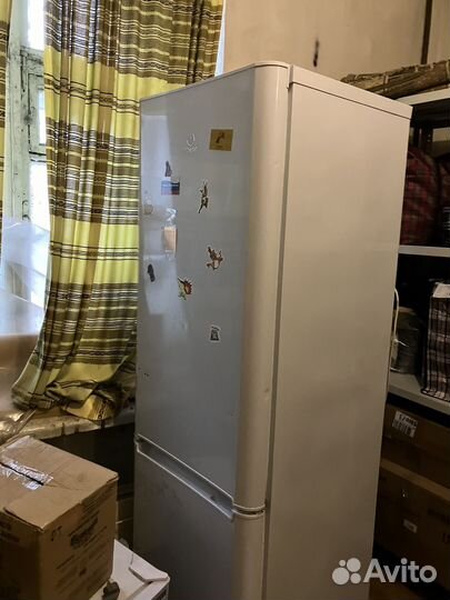 Холодильник