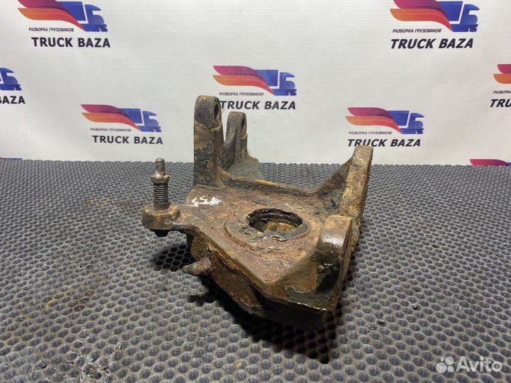 2026648 Кронштейн энергоаккумулятора левого