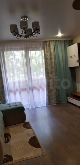 2-к. квартира, 55 м², 1/9 эт.