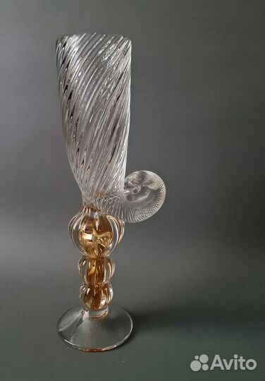 Ваза для цветов хрустальная. Ракушка