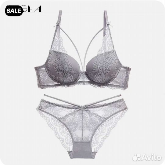 Комплект нижнего белья (новый)