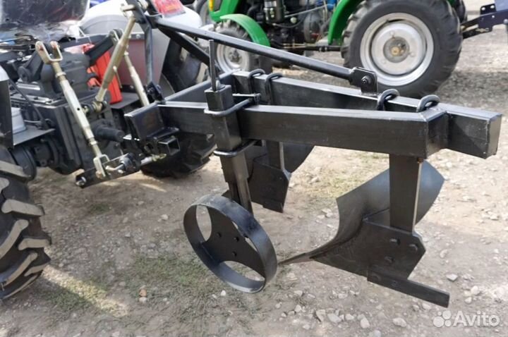 Плуг Русич 1L-220, 2023