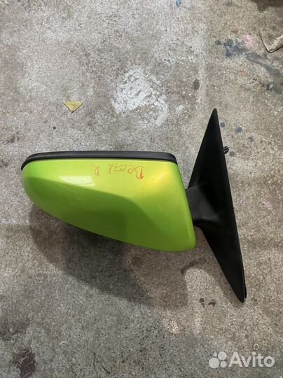 Правое зеркало лада веста седан универсал кросс