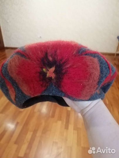 Берет женский