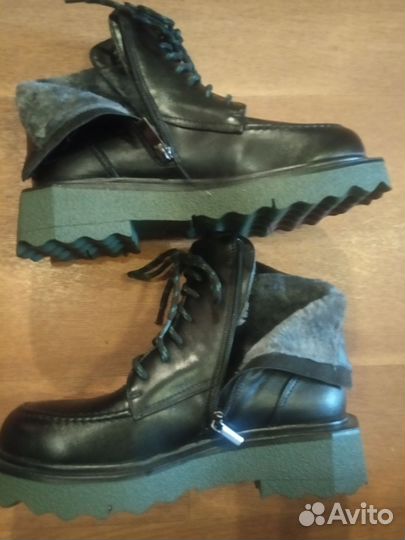 Ботинки женские зимние 39 размера