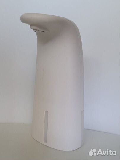 Диспенсер для мыла сенсорный