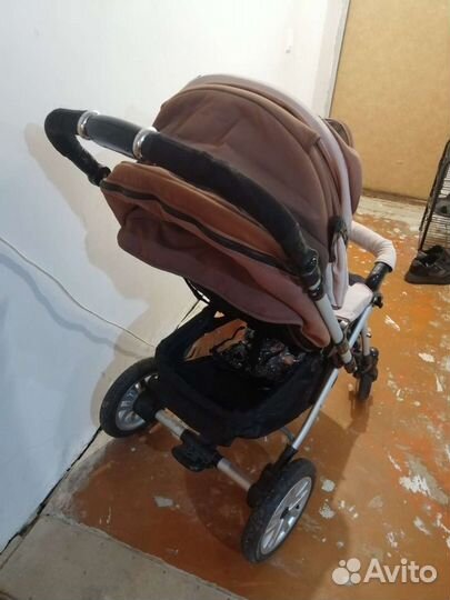 Прогулочная коляска лето-зима