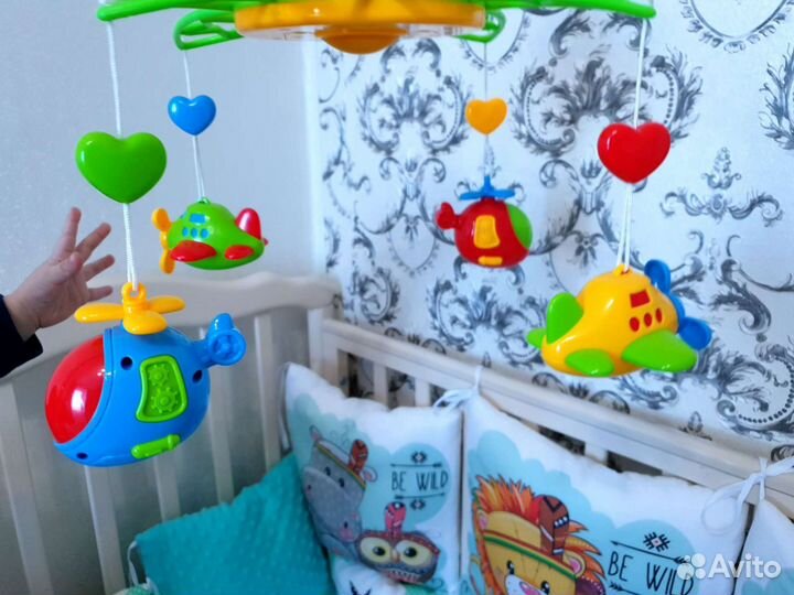 Мобиль на кроватку с проектором
