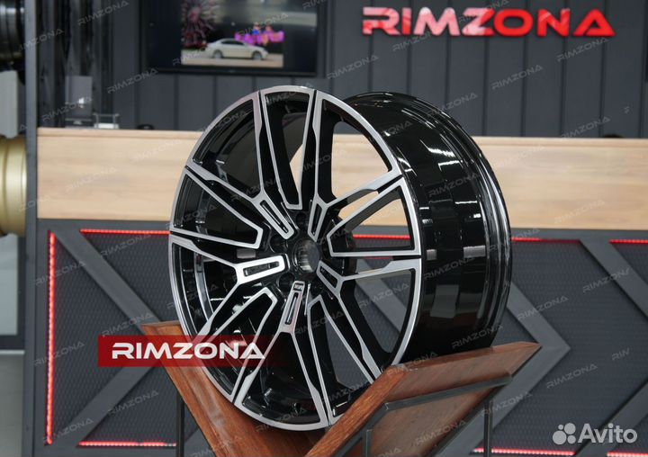 Кованые диски R22 на Bmw X6 F96