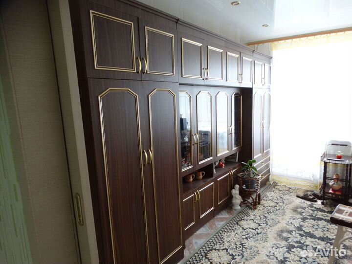 Стенка в гостиную