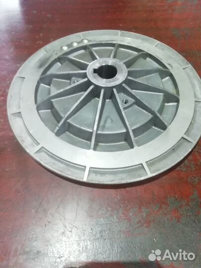 Диск ведомый неподвижный вариатора Буран
