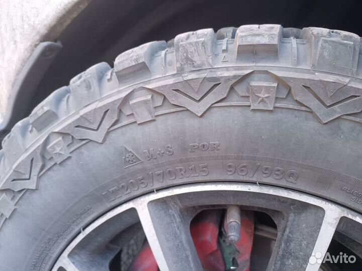 Roadcruza ra3200 205/70 r15