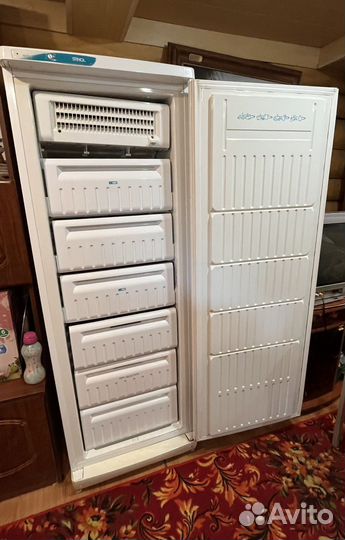 Морозильная камера под ремонт