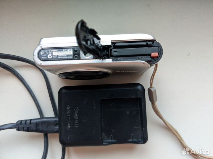 Canon PowerShot a3000 is