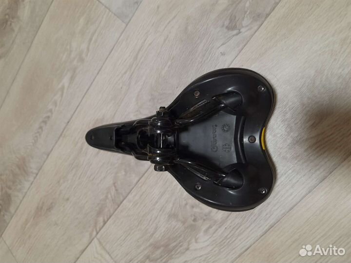 Продаю вело Седло (Сидение)