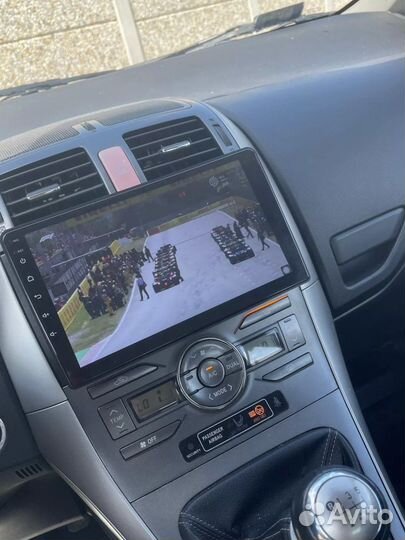 Магнитола Toyota Auris