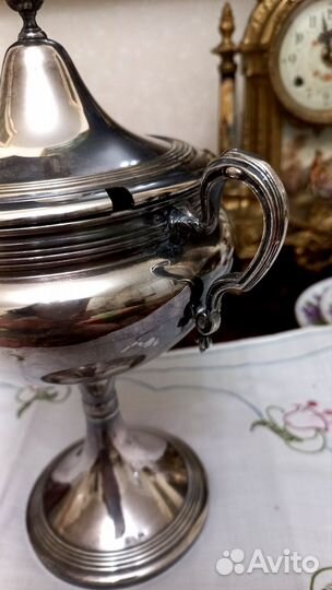 Антиквариат Ваза посеребрение на ножке, Европа