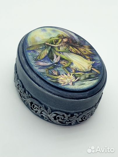 Шкатулка для украшений