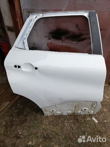 Дверь бу задняя правая