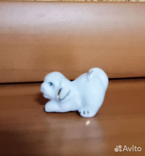 Статуэтка щенок бультерьера