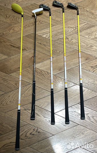 Набор клюшек для гольфа