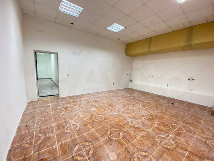 Помещение с арендатором, 43.9 м²