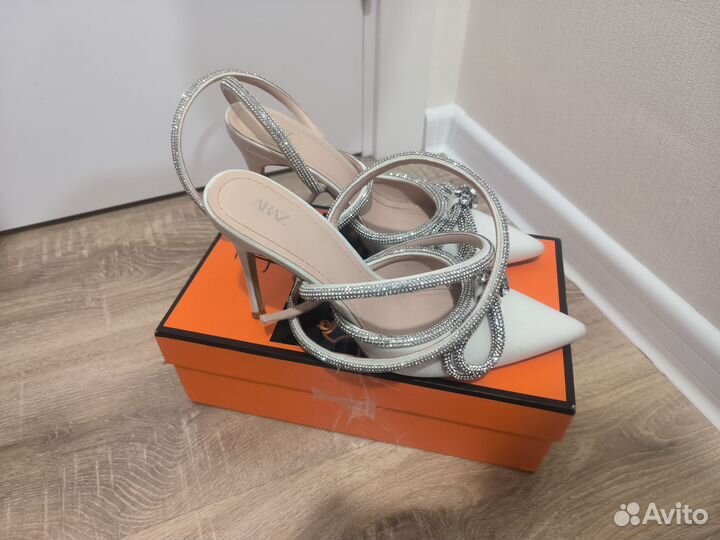 Босоножки женские 40 размер