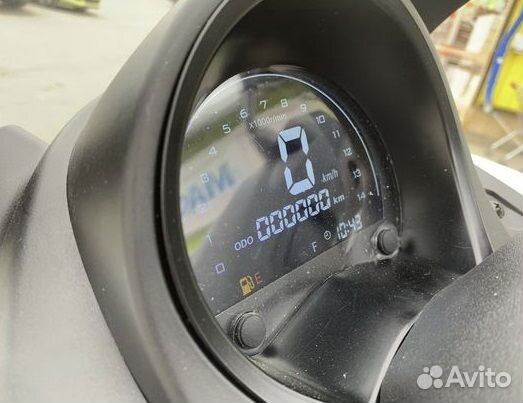 Скутер Vento Max RS