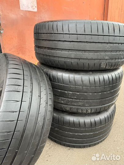 Оригинал Mercedes GT-4 X290 Michelin 265/40 R20 ра