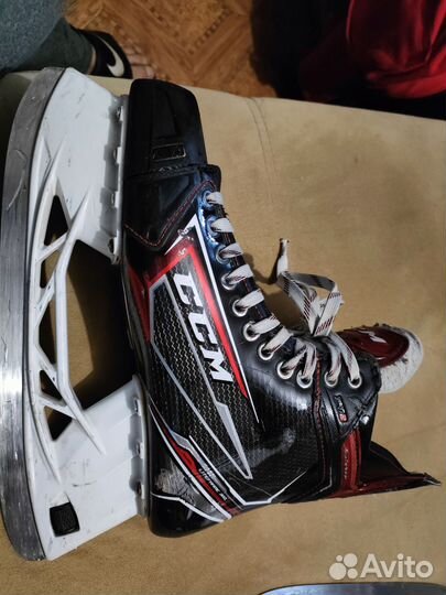 Коньки хоккейные CCM FT2 9.5 D