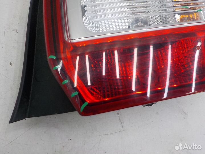Фонарь задний правый Renault Logan 2014