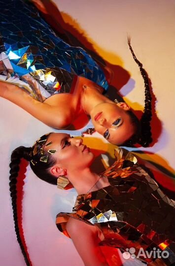 Зеркальное шоу/Зеркальные люди