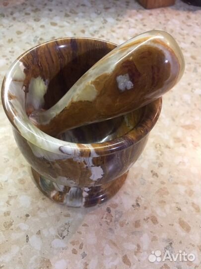 Ступа с пестиком из оникса