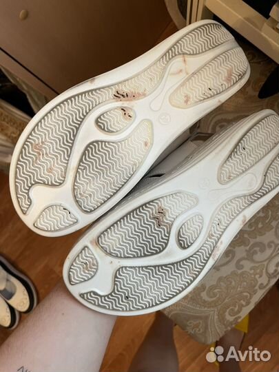 Босоножки женские