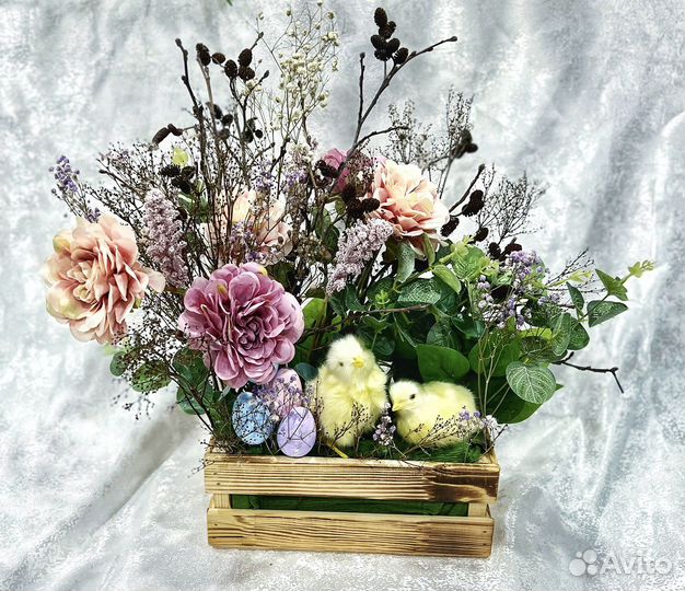 Композиции из искусственных цветов